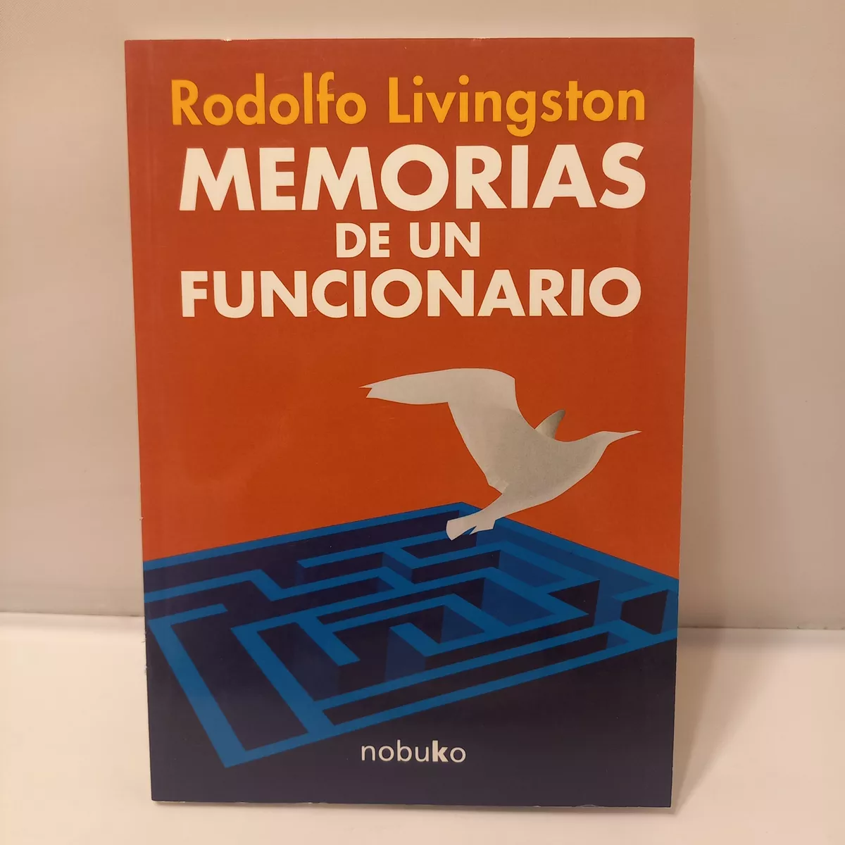 MEMORIAS DE UN FUNCIONARIO